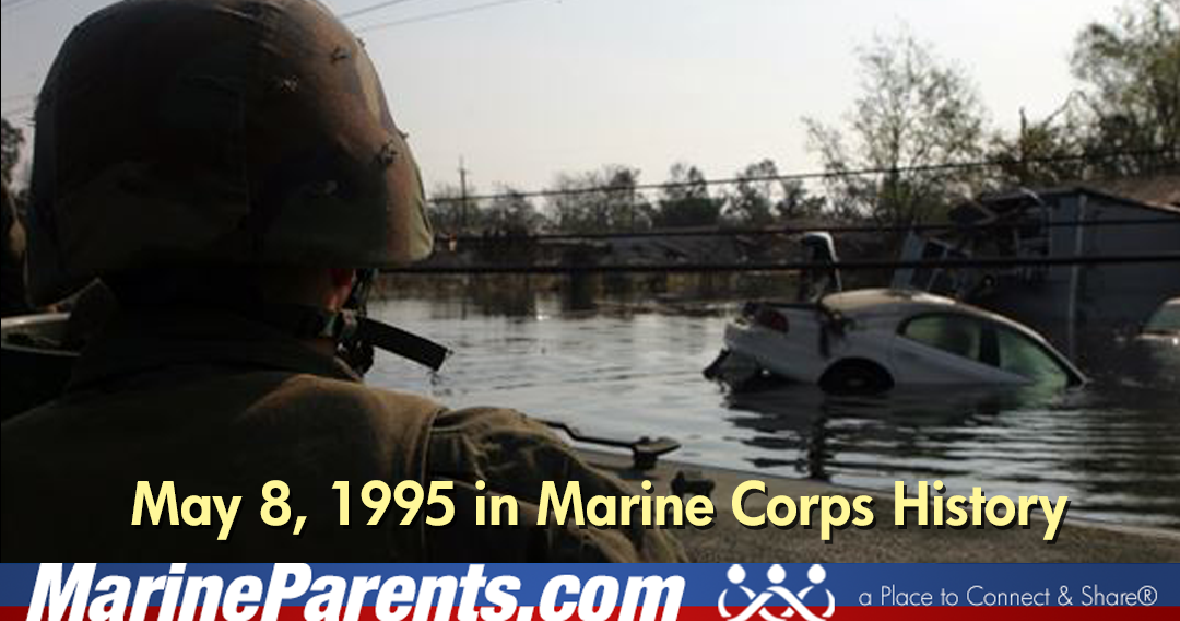 Marines Help Evacuate New Orleans Flood Victims